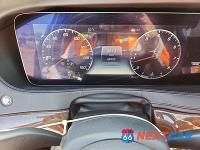 Zdjęcie 9 z 12 samochodu: 2018 MERCEDES-BENZ S 560 VIN:WDDUG8DBXJA401015 - miniatura