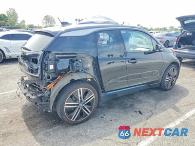 Trzecie zdjęcie samochodu z tyłu: 2021 BMW I3 BEV VIN:WBY8P2C09M7J50366 - miniatura