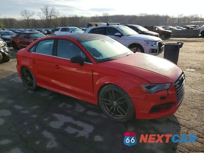 Czwarte zdjęcie samochodu z boku: 2016 AUDI S3 PRESTIGE VIN:WAUF1GFF4G1005411 - miniatura