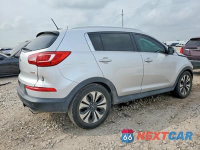 Trzecie zdjęcie samochodu z tyłu: 2011 KIA SPORTAGE SX VIN:KNDPC3A63B7143965 - miniatura
