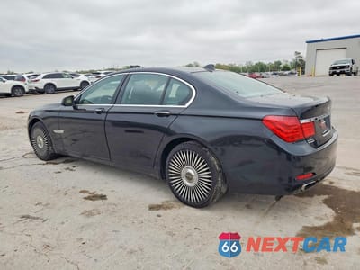 Drugie zdjęcie samochodu z przodu: 2012 BMW 750 I VIN:WBAKA8C54CCY37829 - miniatura