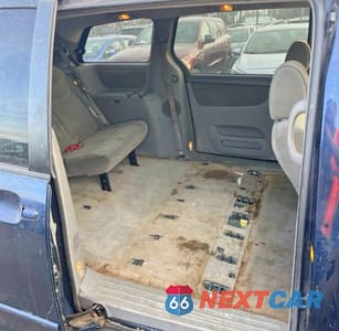 Zdjęcie 6 z 10 samochodu: 2005 TOYOTA SIENNA LE 7 PASSENGER VIN:5TDZA23C95S362242 - miniatura