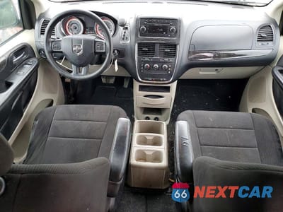 Zdjęcie 8 z 13 samochodu: 2014 DODGE GRAND CARAVAN SE VIN:2C4RDGBGXER109366 - miniatura