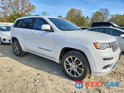 Czwarte zdjęcie samochodu z boku: 2019 JEEP GRAND CHEROKEE SUMMIT VIN:1C4RJFJG7KC578309 - miniatura