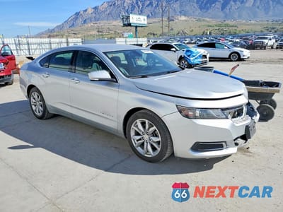 Czwarte zdjęcie samochodu z boku: 2017 CHEVROLET IMPALA LT VIN:2G1105S38H9184199 - miniatura