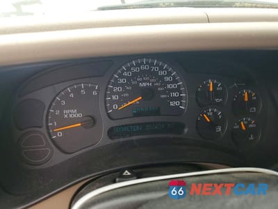 Zdjęcie 9 z 12 samochodu: 2003 CHEVROLET TAHOE C1500 VIN:1GNEC13Z03R180018 - miniatura