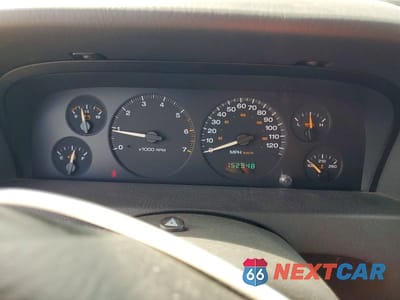Zdjęcie 9 z 13 samochodu: 2004 JEEP GRAND CHEROKEE LAREDO VIN:1J4GW48N74C332617 - miniatura