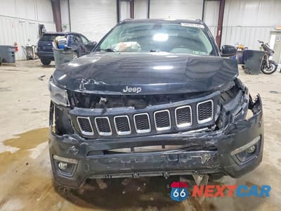 Piąte zdjęcie samochodu w środku: 2020 JEEP COMPASS LATITUDE VIN:3C4NJDBB4LT219625 - miniatura