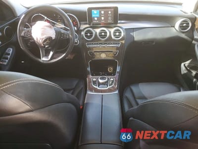 Zdjęcie 8 z 12 samochodu: 2017 MERCEDES-BENZ C 300 4MATIC VIN:55SWF4KBXHU226556 - miniatura