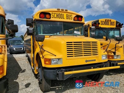 1990 INTERNATIONAL 3000 3700 1HVBAZRNXLH246613 - główne zdjęcie licytacji z USA - miniatura
