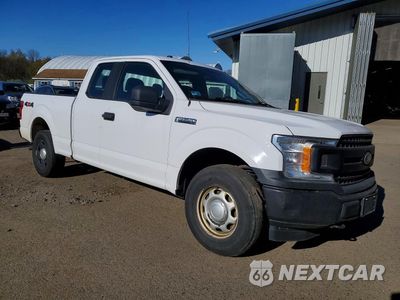 Czwarte zdjęcie samochodu z boku: 2018 FORD F150 SUPER CAB VIN:1FTEX1EBXJKE51606 - miniatura