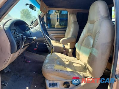Zdjęcie 7 z 12 samochodu: 1997 FORD F250 VIN:1FTHX25F0VEC48265 - miniatura