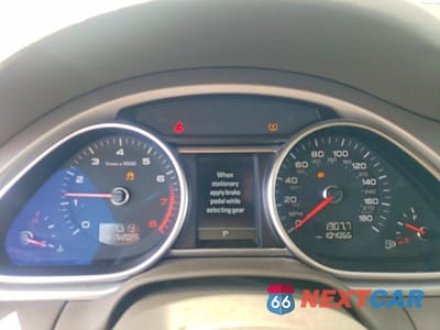 Zdjęcie 9 z 13 samochodu: 2015 AUDI Q7 PREMIUM PLUS VIN:WA1LGAFE0FD013523 - miniatura