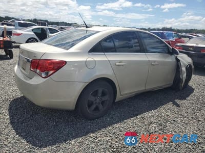 Trzecie zdjęcie samochodu z tyłu: 2014 CHEVROLET CRUZE LT VIN:1G1PC5SB2E7446840 - miniatura