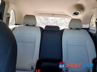Zdjęcie 10 z 14 samochodu: 2026 HONDA CR-V EX VIN:5J6RS4H49TL001936 - miniatura