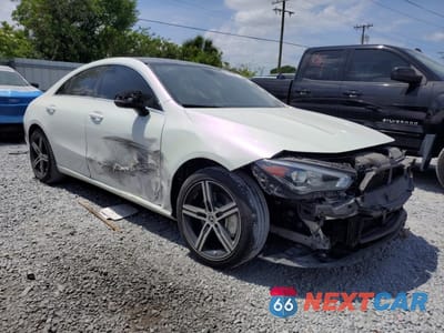 Czwarte zdjęcie samochodu z boku: 2020 MERCEDES-BENZ CLA 250 4MATIC VIN:W1K5J4HB4LN088404 - miniatura