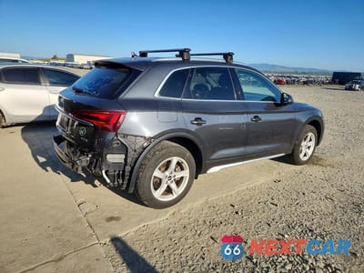 Trzecie zdjęcie samochodu z tyłu: 2021 AUDI Q5 PREMIUM VIN:WA1AAAFY6M2105442 - miniatura