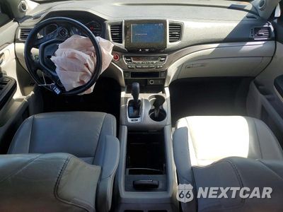 Zdjęcie 8 z 13 samochodu: 2017 HONDA PILOT EXL VIN:5FNYF6H58HB016805 - miniatura