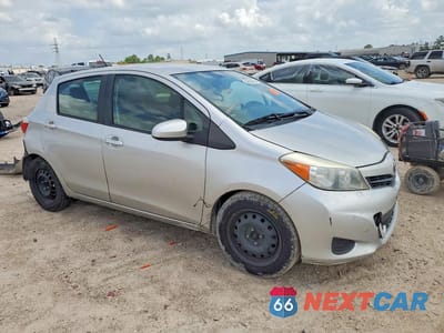 Czwarte zdjęcie samochodu z boku: 2012 TOYOTA YARIS 5-DOOR LE VIN:JTDKTUD39CD502241 - miniatura