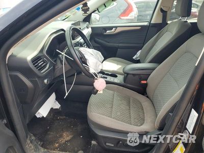 Zdjęcie 7 z 12 samochodu: 2021 FORD ESCAPE SE VIN:1FMCU9G6XMUA97590 - miniatura