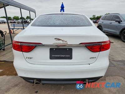 Zdjęcie 6 z 12 samochodu: 2018 JAGUAR XF VIN:SAJBR4FX5JCY70175 - miniatura