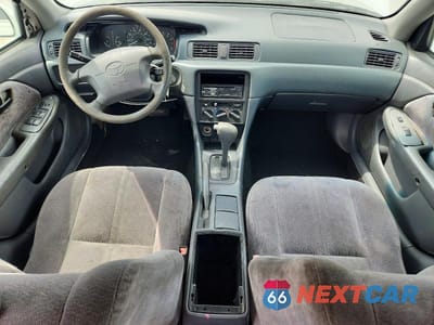 Zdjęcie 8 z 12 samochodu: 1998 TOYOTA CAMRY LE VIN:4T1BG22K2WU359927 - miniatura
