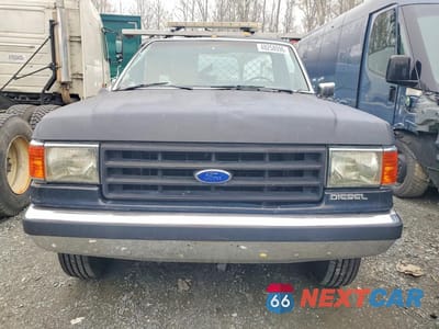 Piąte zdjęcie samochodu w środku: 1987 FORD F350 VIN:1FDKF3714HNA52958 - miniatura