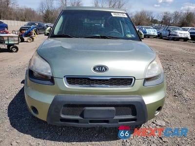 Piąte zdjęcie samochodu w środku: 2011 KIA SOUL + VIN:KNDJT2A24B7209677 - miniatura