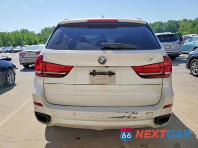 Zdjęcie 6 z 13 samochodu: 2015 BMW X5 XDRIVE50I VIN:5UXKR6C54F0J75433 - miniatura