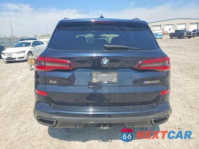 Zdjęcie 6 z 13 samochodu: 2021 BMW X5 M50I VIN:5UXJU4C02M9H11195 - miniatura