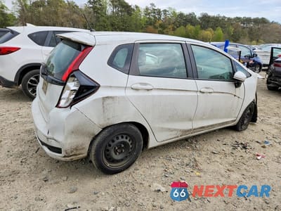 Trzecie zdjęcie samochodu z tyłu: 2018 HONDA FIT LX VIN:3HGGK5H4XJM735825 - miniatura