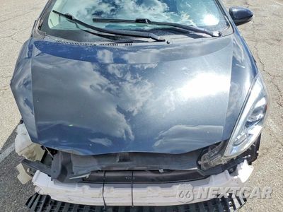 Zdjęcie 11 z 12 samochodu: 2018 TOYOTA PRIUS C FOUR VIN:JTDKDTB39J1606558 - miniatura