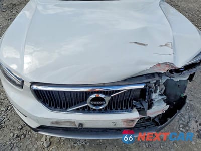 Zdjęcie 12 z 13 samochodu: 2021 VOLVO XC40 T5 MOMENTUM VIN:YV4162UK1M2456400 - miniatura