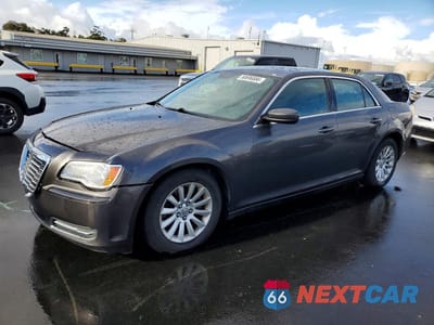 2013 CHRYSLER 300 2C3CCAAG1DH632209 - główne zdjęcie licytacji z USA - miniatura