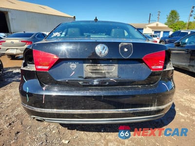 Zdjęcie 6 z 13 samochodu: 2015 VOLKSWAGEN PASSAT SE VIN:1VWBT7A32FC059847 - miniatura