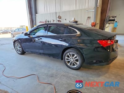 Drugie zdjęcie samochodu z przodu: 2018 CHEVROLET MALIBU LT VIN:1G1ZD5ST1JF226989 - miniatura