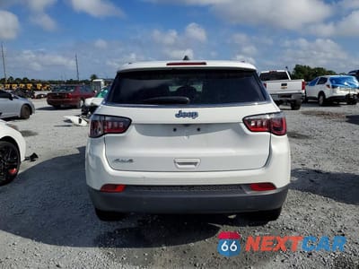 Zdjęcie 6 z 12 samochodu: 2023 JEEP COMPASS SPORT VIN:3C4NJDAN8PT507634 - miniatura