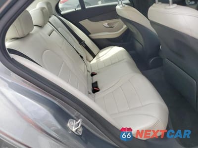 Zdjęcie 10 z 12 samochodu: 2017 MERCEDES-BENZ C 300 VIN:55SWF4JB7HU202975 - miniatura