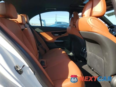 Zdjęcie 10 z 12 samochodu: 2024 MERCEDES-BENZ C 300 VIN:W1KAF4GB5RR230472 - miniatura