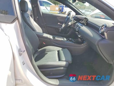 Zdjęcie 7 z 13 samochodu: 2025 MERCEDES-BENZ CLA 250 VIN:W1K5J4GB5SN553840 - miniatura