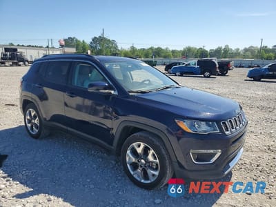 Czwarte zdjęcie samochodu z boku: 2021 JEEP CHEROKEE 4WD VIN:3C4NJCCBXMT573627 - miniatura