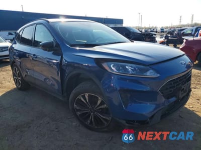 Czwarte zdjęcie samochodu z boku: 2022 FORD ESCAPE SE VIN:1FMCU9G66NUB55387 - miniatura