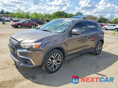 2017 MITSUBISHI OUTLANDER SPORT ES JA4AP3AU0HZ065483 - główne zdjęcie licytacji z USA - miniatura
