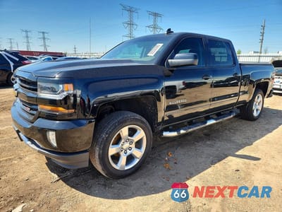 2017 CHEVROLET SILVERADO K1500 LT 1GCUKREC8HF193624 - główne zdjęcie licytacji z USA - miniatura