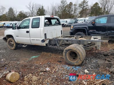 Drugie zdjęcie samochodu z przodu: 2003 CHEVROLET SILVERADO K3500 VIN:1GCJK39G03E364121 - miniatura