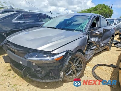 2024 HYUNDAI ELANTRA SEL KMHLM4DG7RU673160 - główne zdjęcie licytacji z USA - miniatura
