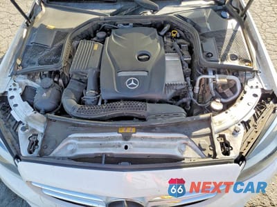 Zdjęcie 11 z 12 samochodu: 2016 MERCEDES-BENZ C 300 VIN:55SWF4JB6GU118712 - miniatura