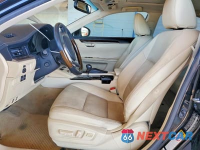 Zdjęcie 7 z 12 samochodu: 2013 LEXUS ES 350 VIN:JTHBK1GG2D2074069 - miniatura