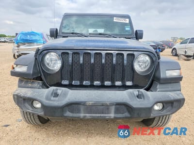 Piąte zdjęcie samochodu w środku: 2023 JEEP WRANGLER SPORT VIN:1C4HJXDG4PW657343 - miniatura