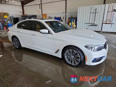 Czwarte zdjęcie samochodu z boku: 2018 BMW 540 XI VIN:WBAJE7C54JG891292 - miniatura